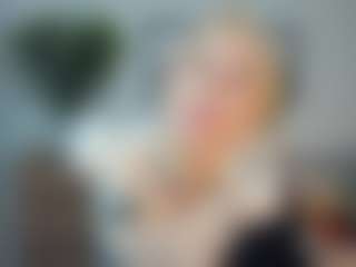 ElenoraMowatt's Live Sex Cam Show