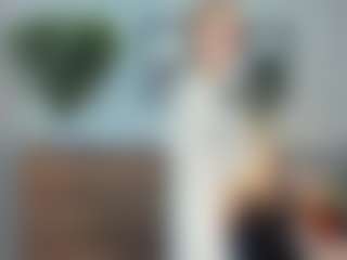 ElenoraMowatt's Live Sex Cam Show
