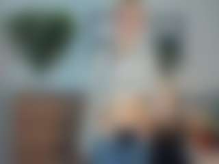 ElenoraMowatt's Live Sex Cam Show