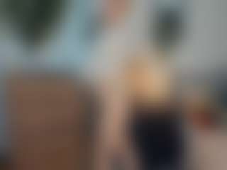 ElenoraMowatt's Live Sex Cam Show