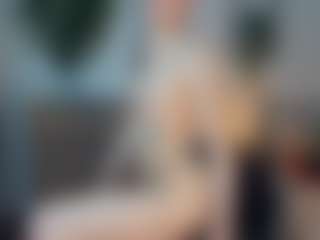 ElenoraMowatt's Live Sex Cam Show