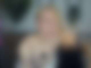 ElenoraMowatt's Live Sex Cam Show