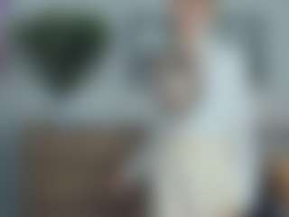 Live cam show with ElenoraMowatt - Pov on CamwithHer