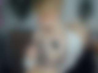 ElenoraMowatt's Live Sex Cam Show