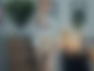 ElenoraMowatt's Live Sex Cam Show