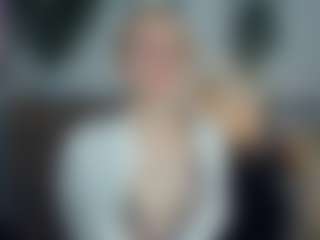 ElenoraMowatt's Live Sex Cam Show
