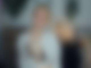 ElenoraMowatt's Live Sex Cam Show