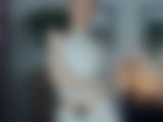 ElenoraMowatt's Live Sex Cam Show