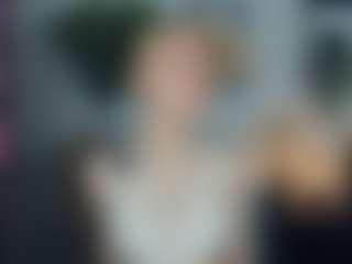 ElenoraMowatt's Live Sex Cam Show
