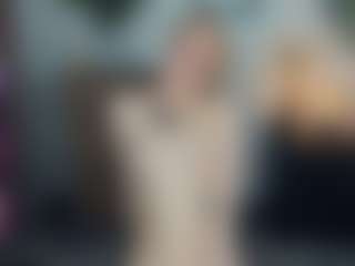 Live cam show with ElenoraMowatt - White on Soda Cam