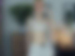 Live cam show with ElenoraMowatt - Italian Young Adult on wildcum.com