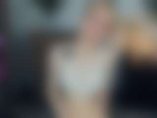 ElenoraMowatt's Live Sex Cam Show