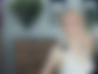 ElenoraMowatt's Live Sex Cam Show
