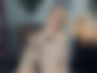 ElenoraMowatt's Live Sex Cam Show