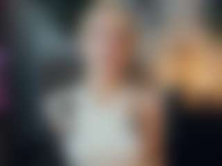 ElenoraMowatt's Live Sex Cam Show