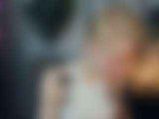 ElenoraMowatt's Live Sex Cam Show