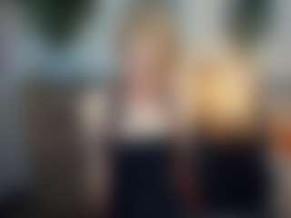 ElenoraMowatt's Live Sex Cam Show
