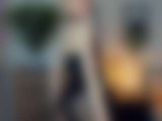 ElenoraMowatt's Live Sex Cam Show