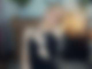ElenoraMowatt's Live Sex Cam Show