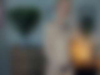 ElenoraMowatt's Live Sex Cam Show