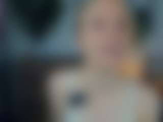Live cam show with ElenoraMowatt - HD on StripNow