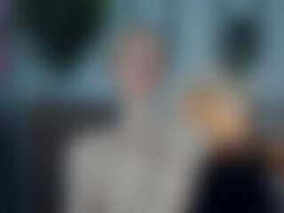 ElenoraMowatt's Live Sex Cam Show
