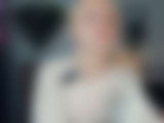 Live cam show with ElenoraMowatt - Blonde Hair Teen (18+) on Camiplay Live