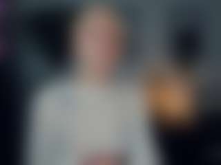 ElenoraMowatt's Live Sex Cam Show