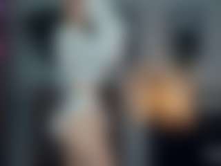 ElenoraMowatt's Live Sex Cam Show