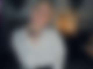 ElenoraMowatt's Live Sex Cam Show
