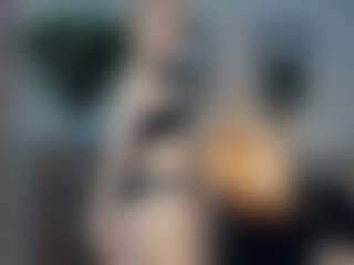 ElenoraMowatt's Live Sex Cam Show