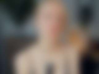 ElenoraMowatt's Live Sex Cam Show