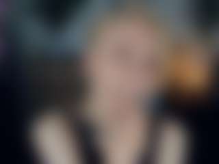 ElenoraMowatt's Live Sex Cam Show