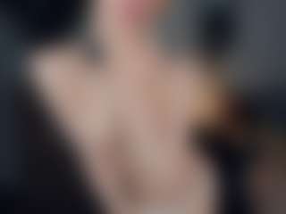 ElenoraMowatt's Live Sex Cam Show