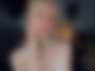 ElenoraMowatt's Live Sex Cam Show