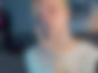 ElenoraMowatt's Live Sex Cam Show