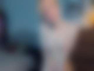 ElenoraMowatt's Live Sex Cam Show
