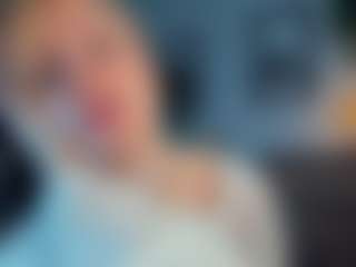 ElenoraMowatt's Live Sex Cam Show