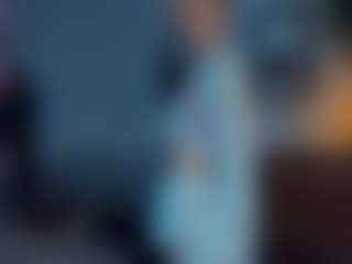 ElenoraMowatt's Live Sex Cam Show
