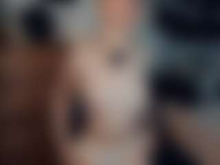 ElenoraMowatt's Live Sex Cam Show