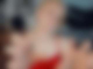 Live cam show with ElenoraMowatt - Young Adult on eurowanks.com