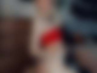 Live cam show with ElenoraMowatt - Moaning on Big Tits