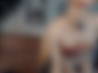 Live cam show with ElenoraMowatt - Drinking on instabang