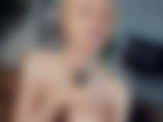 Live cam show with ElenoraMowatt - Pov on xDating