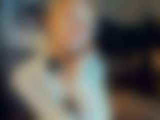 Live cam show with ElenoraMowatt - Tattoos Blonde Hair on Latina Girls