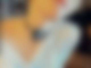 ElenoraMowatt's Live Sex Cam Show