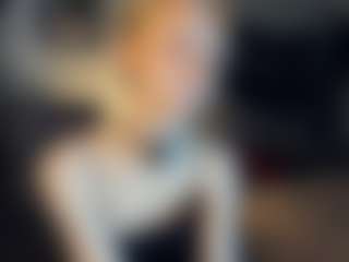 ElenoraMowatt's Live Sex Cam Show