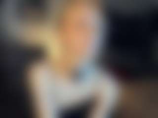 ElenoraMowatt's Live Sex Cam Show