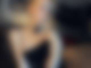 ElenoraMowatt's Live Sex Cam Show