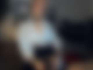 ElenoraMowatt's Live Sex Cam Show